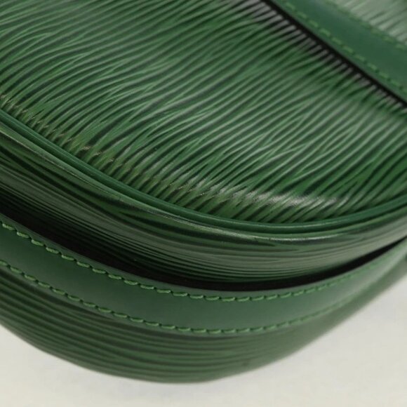 LOUIS VUITTON Epi Jeune Fille MM Shoulder Bag Green